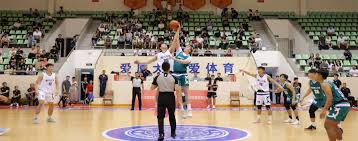 东尼